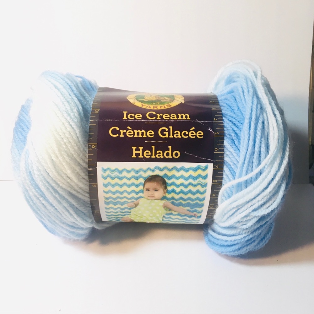 Ice Cream Lion Brand Yarn 203 Blueberery Lot 1217 Acrylic 3 Light 3.5oz 394yd